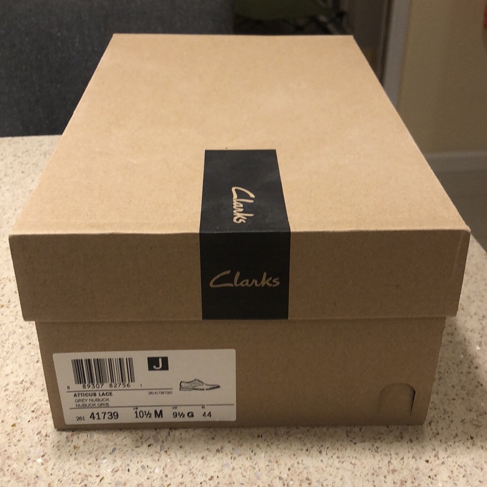 Clarks Atticus Lace - Grey Nubuck - Picture 6 of 6